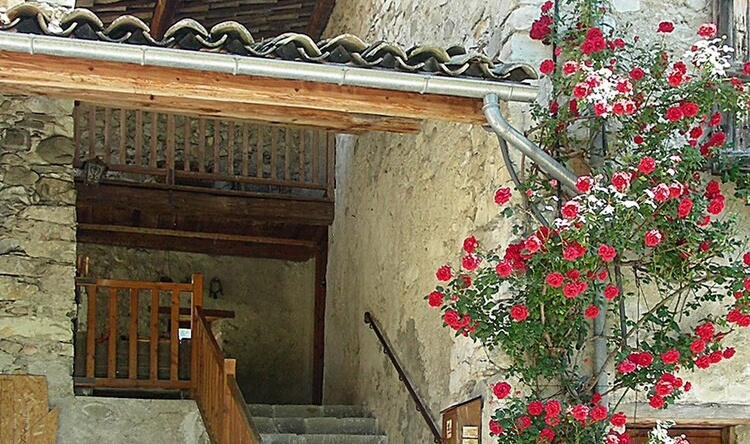 House With 4 Bedrooms in Thorame-basse, With Wonderful Mountain View,, Thorame-Basse — photo 1