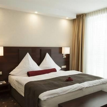 Aparthotel Deluxe, Оберкохен — фото 2