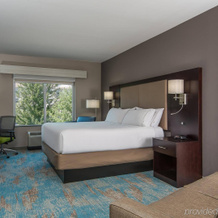 Holiday Inn Express & Suites Norwood-Boston Area by IHG, Norwood — photo 2
