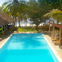 Sheshe Baharini Beach Hotel, Tiwi — photo 3