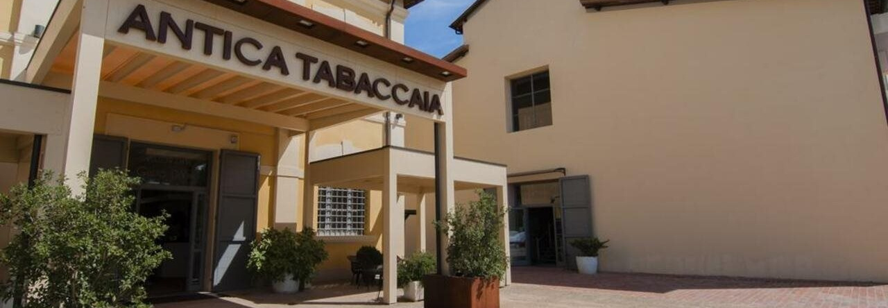 Hotel Antica Tabaccaia, 泰拉诺瓦布拉乔利尼 — 照片 1