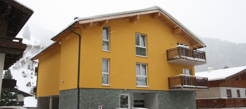 Quaint Apartment in Dienten am Hochkönig Near Ski Lift, 迪恩滕阿姆霍赫柯尼希 — 照片 1