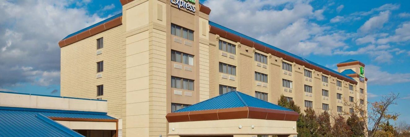 Holiday Inn Express Palatine, 帕拉蒂尼 — 照片 1