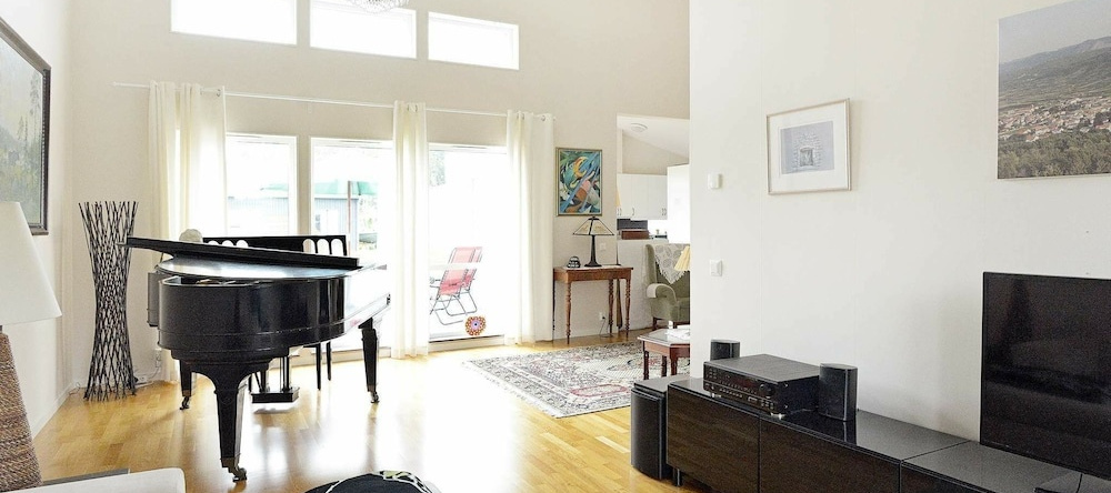 Holiday Home in Vallentuna, 瓦伦蒂纳 — 照片 1