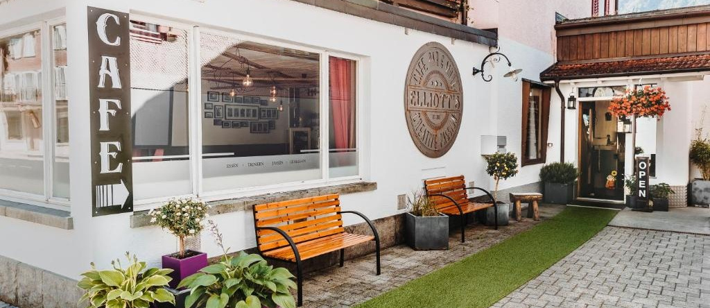 Elliotts Bed & Bar, 龙疆 — 照片 1