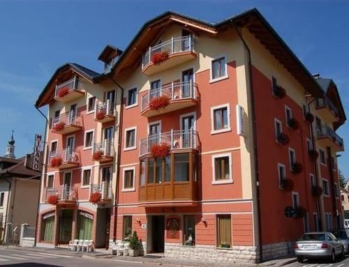 Hotel Milano, Asiago — photo 1