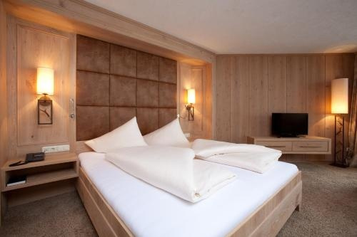 Hotel Lumbergerhof, Graen — photo 1