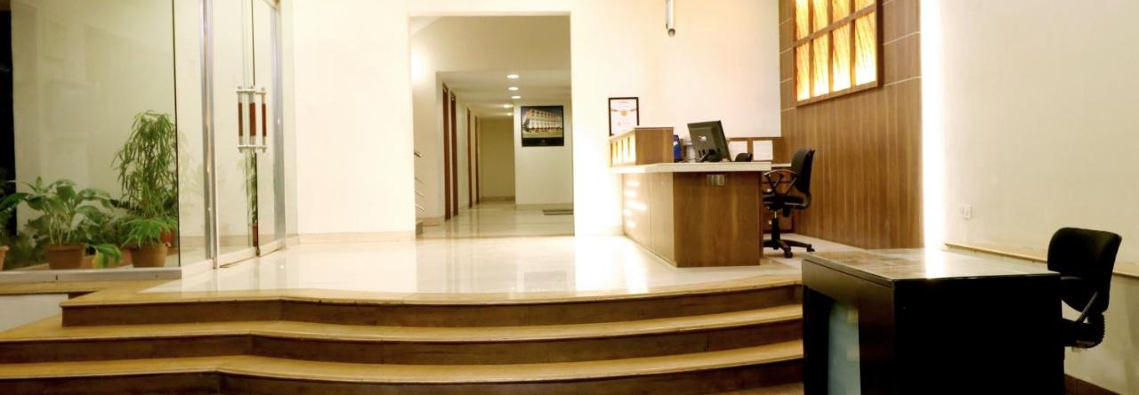 Hotel Agc, Аурангабад — фото 1