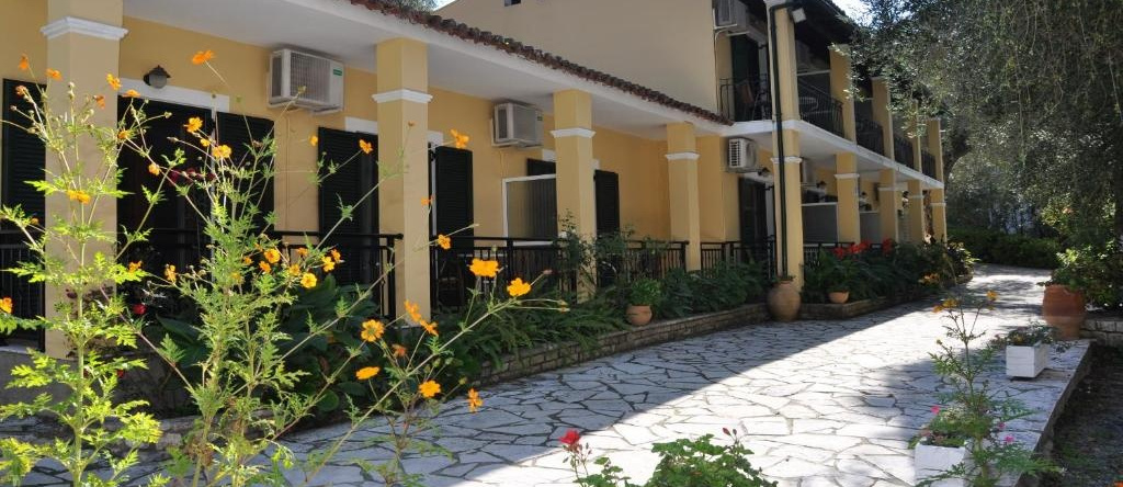 Villa Katerina Apartments, Палеокастрица — фото 1