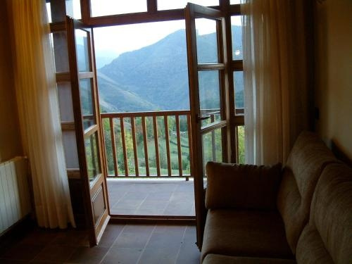 Apartamentos Rurales Casa la Fonte, 坎加斯-德尔纳尔塞亚 — 照片 1