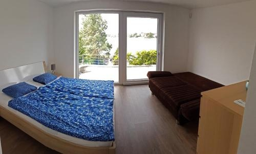 TopSenec-Lakeside Home, 塞内茨 — 照片 1