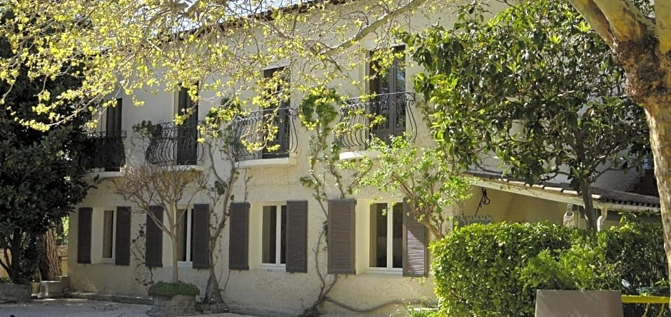 Hotel de l'île, 阿维尼翁 — 照片 1