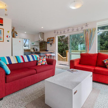 Bach 22 - Waihi Beach Holiday Home, Waihi Beach — photo 2