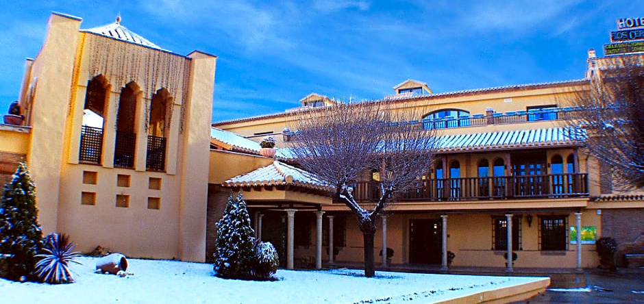 Hotel Los Cerezos, Баррио-де-ла-Вега — фото 1