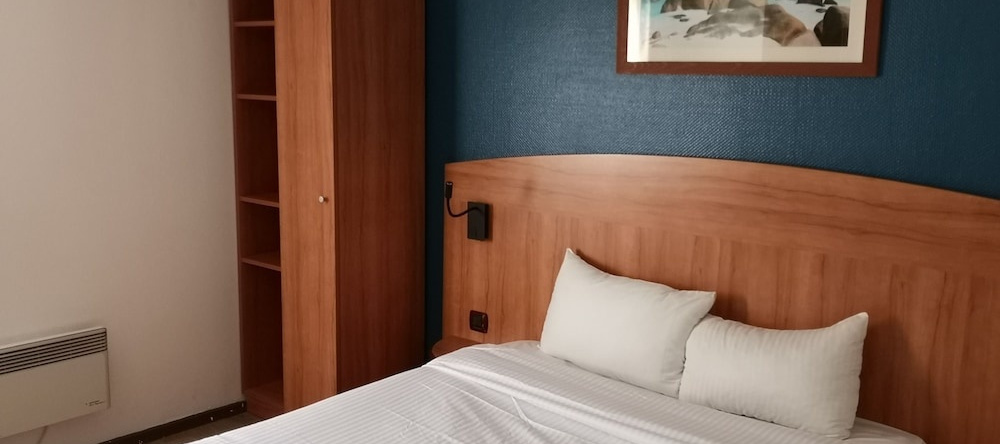 Hôtel Kyriad Evreux - La Madeleine, Evreux — photo 1