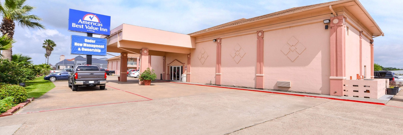 Americas Best Value Inn Clute Lake Jackson, Клат — фото 1