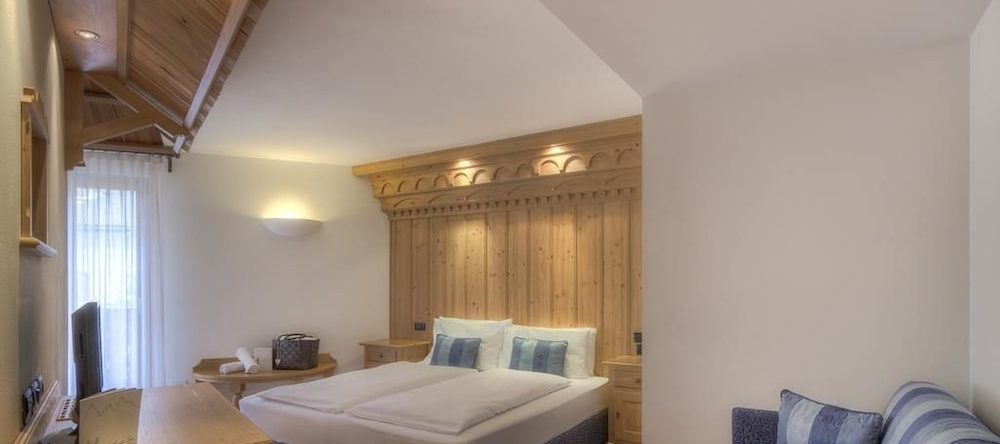 Hotel Madonnina Soraga Resort & Wellness, 索拉加 — 照片 1