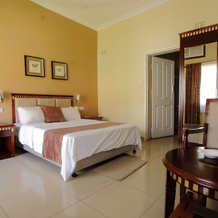 Lakeside Hotel, Salima — photo 3
