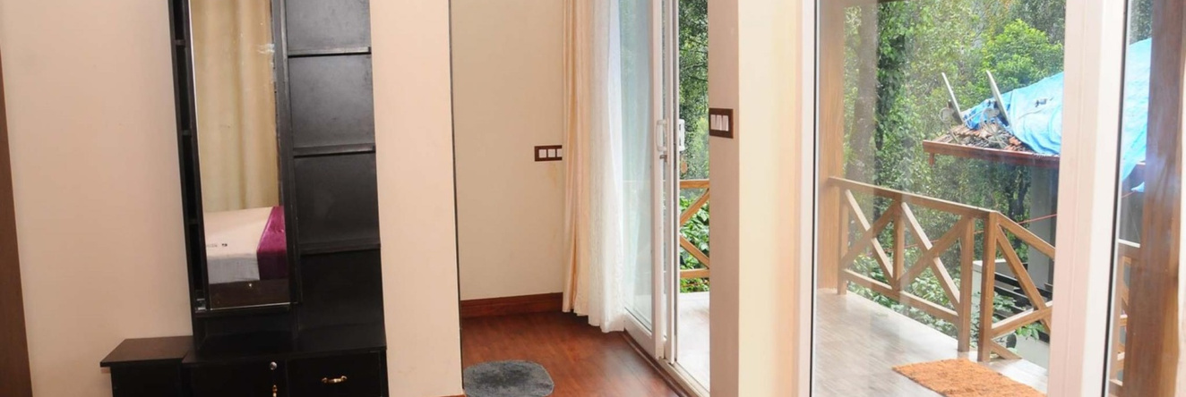 La Flora Jungle Hill Resort - Coorg, 梅凯里 — 照片 1