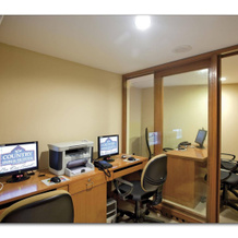 Bloomsuites Ahmedabad, Ахмедабад — фото 5