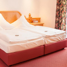 Elbhotel Bad Schandau, 巴特尚道 — 照片 3