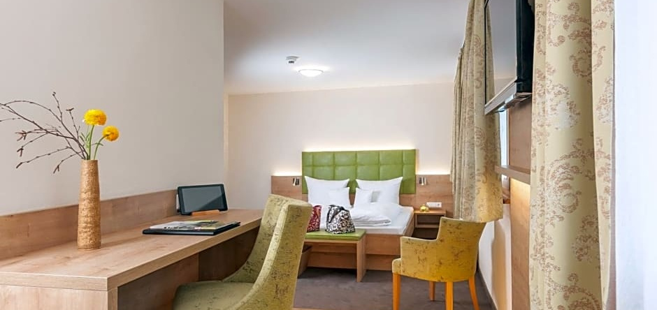Hotel Rössle, Menzenschwand — photo 1