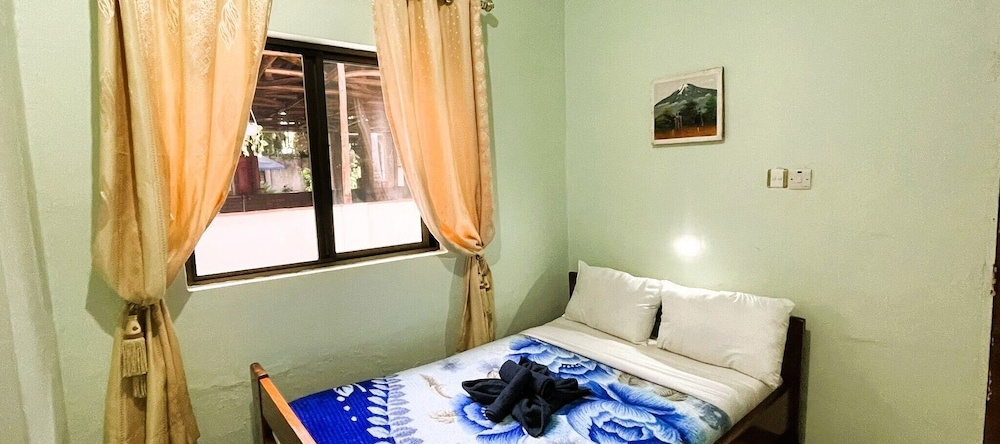Homefeeling Neneu Lodge, Moshi — photo 1