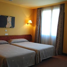 Hotel Gernika, 格尔尼卡卢莫 — 照片 5