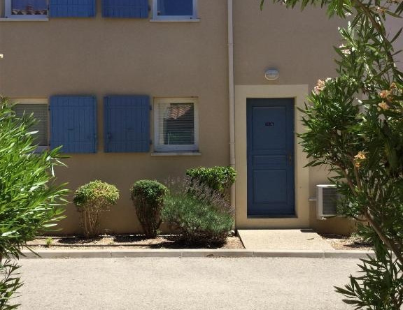 Agréable Gîte Climatisé Dans Résidence Vacances Avec Piscine Chauffée, Situé Dans Le Village de Mouriès, Au Cœur Des Alpilles, 8 Personnes Ls1-290, 穆里 — 照片 1