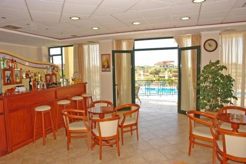 Hotel Alkionis, Zacharo — photo 1