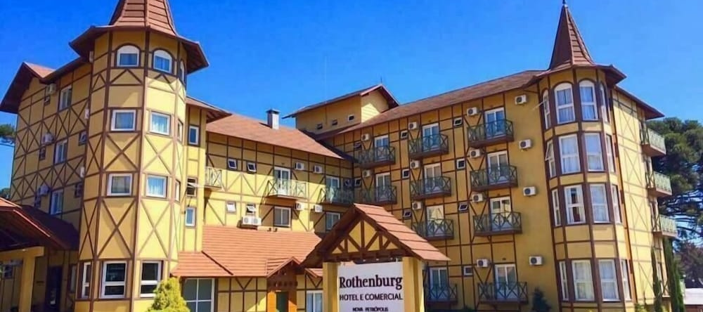 Rothenburg Hotel, 新彼得罗波利斯 — 照片 1