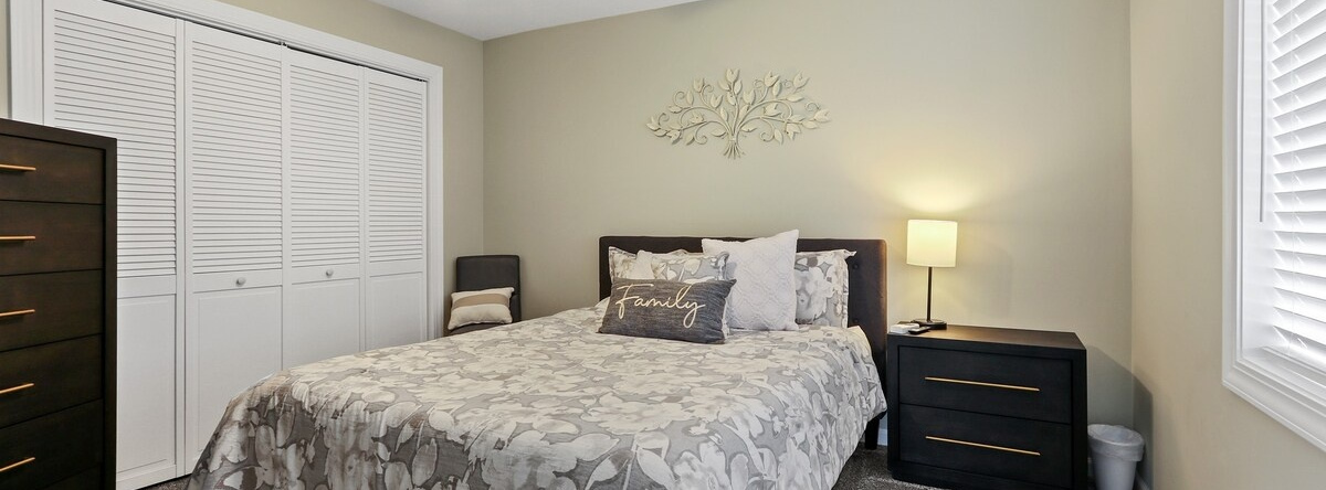 David S Vacation Escapes Cottage Sleeps 6, Комо — фото 1