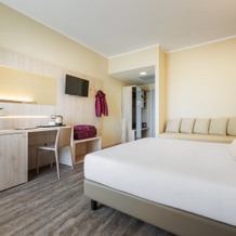 Jr Hotels Gate 7 Bologna Hotel, Calderara di Reno — photo 4