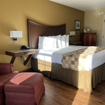 Atkinson inn and suites, Lumberton — photo 4