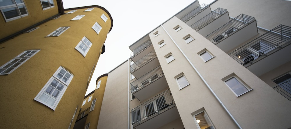 Sky Hotel Apartments Hospitalstorget, Linkoping — photo 1