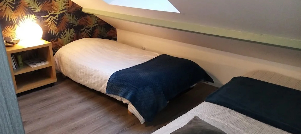 Petit Studio Mansarde 2 Personnes, 讷伊 — 照片 1