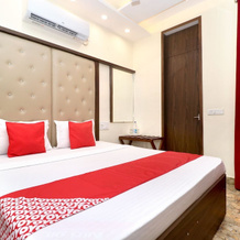 Hotel Jeevak by OYO Rooms, 萨希布扎达阿吉特辛格纳加尔 — 照片 5