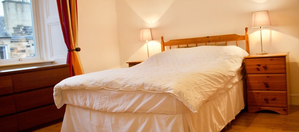 1 Bedroom Apartment In Edinburgh, Эдинбург — фото 1