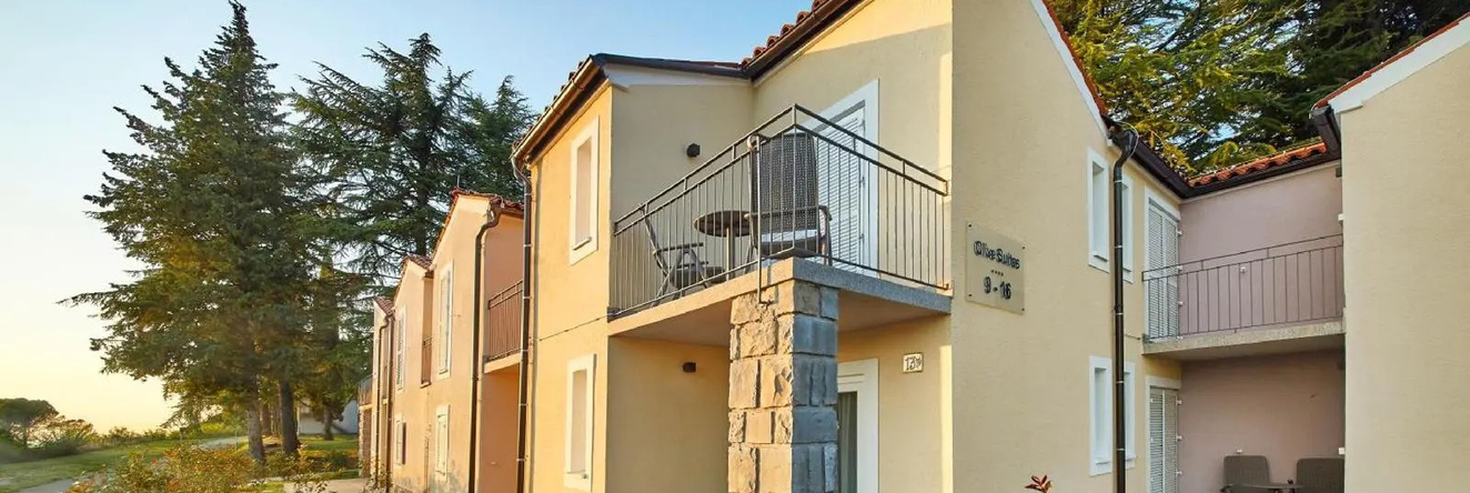 Olive Suites - Hotel & Resort Adria Ankaran, 安卡兰 — 照片 1