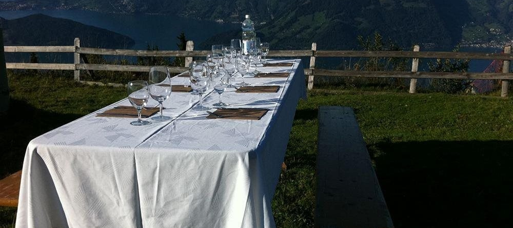 Berggasthaus Panorama Klewenalp, 贝肯里德 — 照片 1