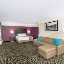 La Quinta Inn & Suites By Wyndham Latham Albany Airport, Латем — фото 3