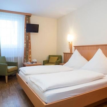 Weingutshotel Piesporter Goldtröpfchen, Писпорт — фото 3