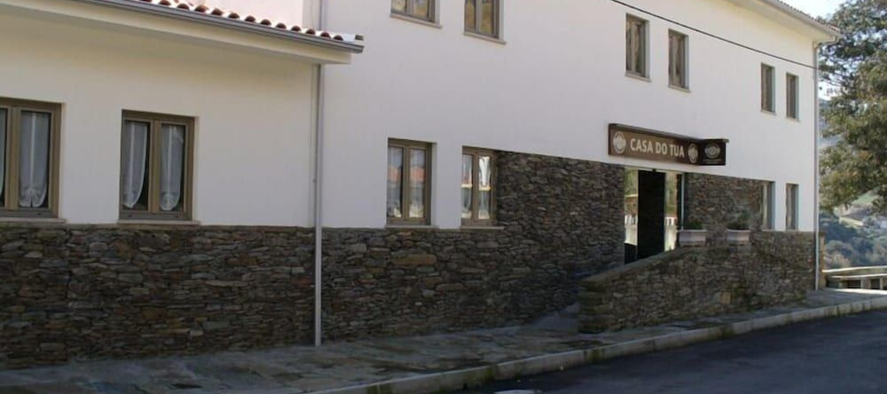 Hotel Casa do Tua, 卡拉塞达德安希昂斯 — 照片 1