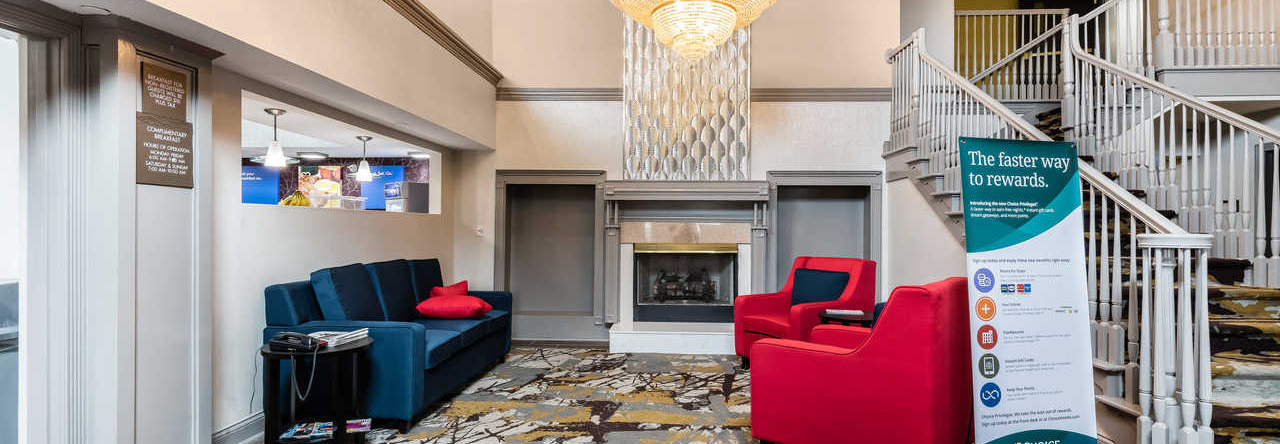 Comfort Inn & Suites Nashville Near Tanger Outlets I-24 Antioch, 纳什维尔 — 照片 1
