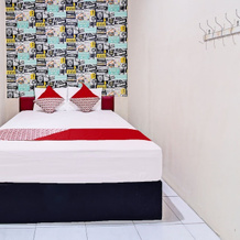 OYO Life 92032 Utama Hotel & Karaoke, Trenggalek — photo 4