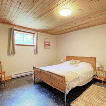 L'Auberge des Collines Full Guest Suite, Wakefield — photo 3