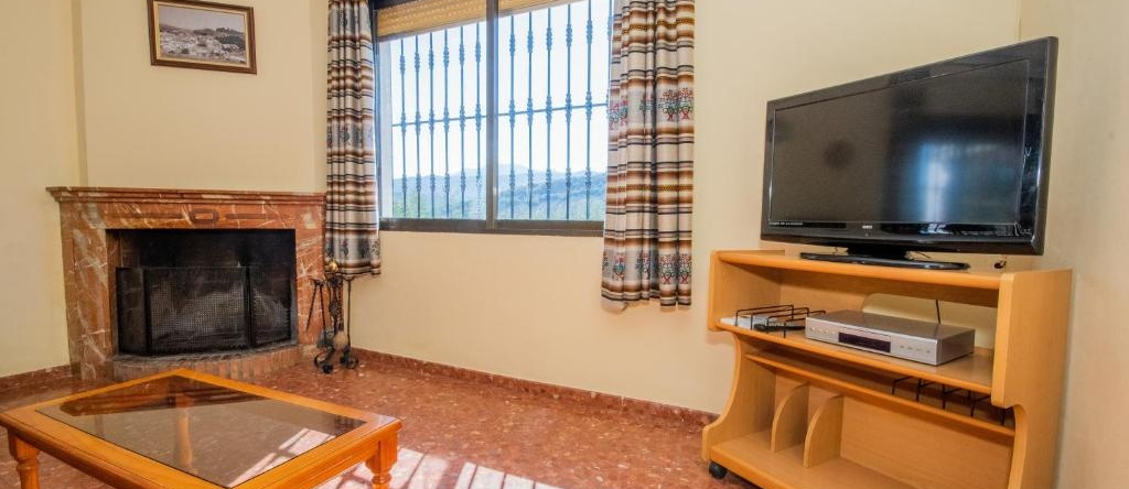 La Grana de Carcabuey, House Low Cost, 卡尔卡布埃 — 照片 1