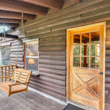 Rustic Government Camp Cabin w/ Mountain Views!, 政府营地 — 照片 5