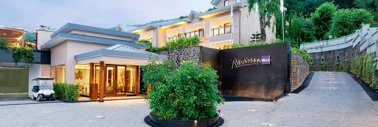 Radisson Blu Resort Dharamshala, 达兰萨拉 — 照片 1