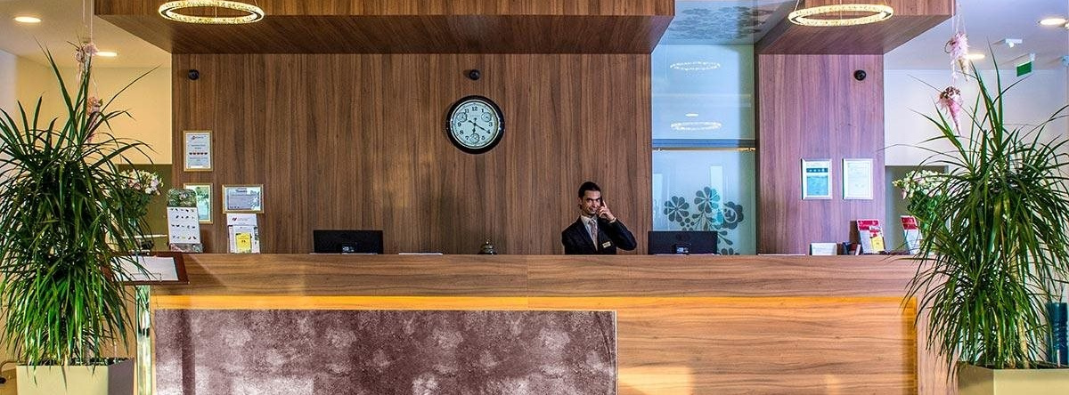 Castellum Hotel Hollóko, 霍洛克 — 照片 1